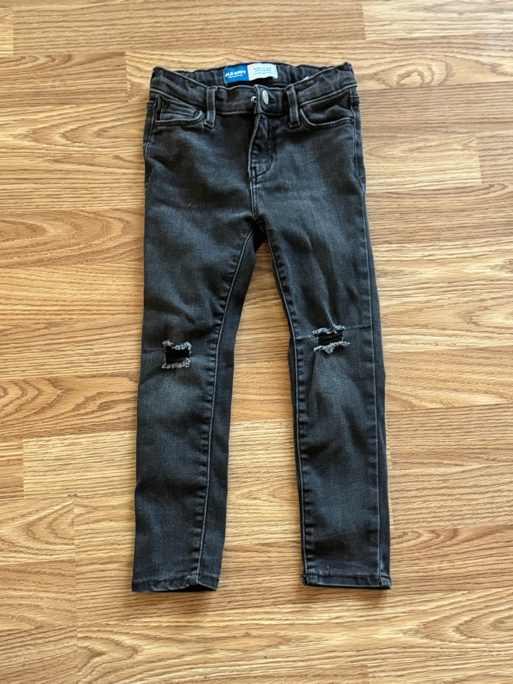Black Ripped Skinny Jeans